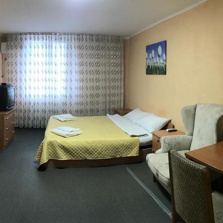 Мини Отель «Positive” Kijev Kültér fotó