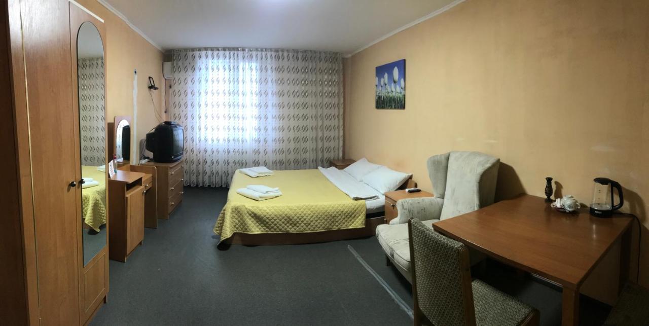 Мини Отель «Positive” Kijev Kültér fotó